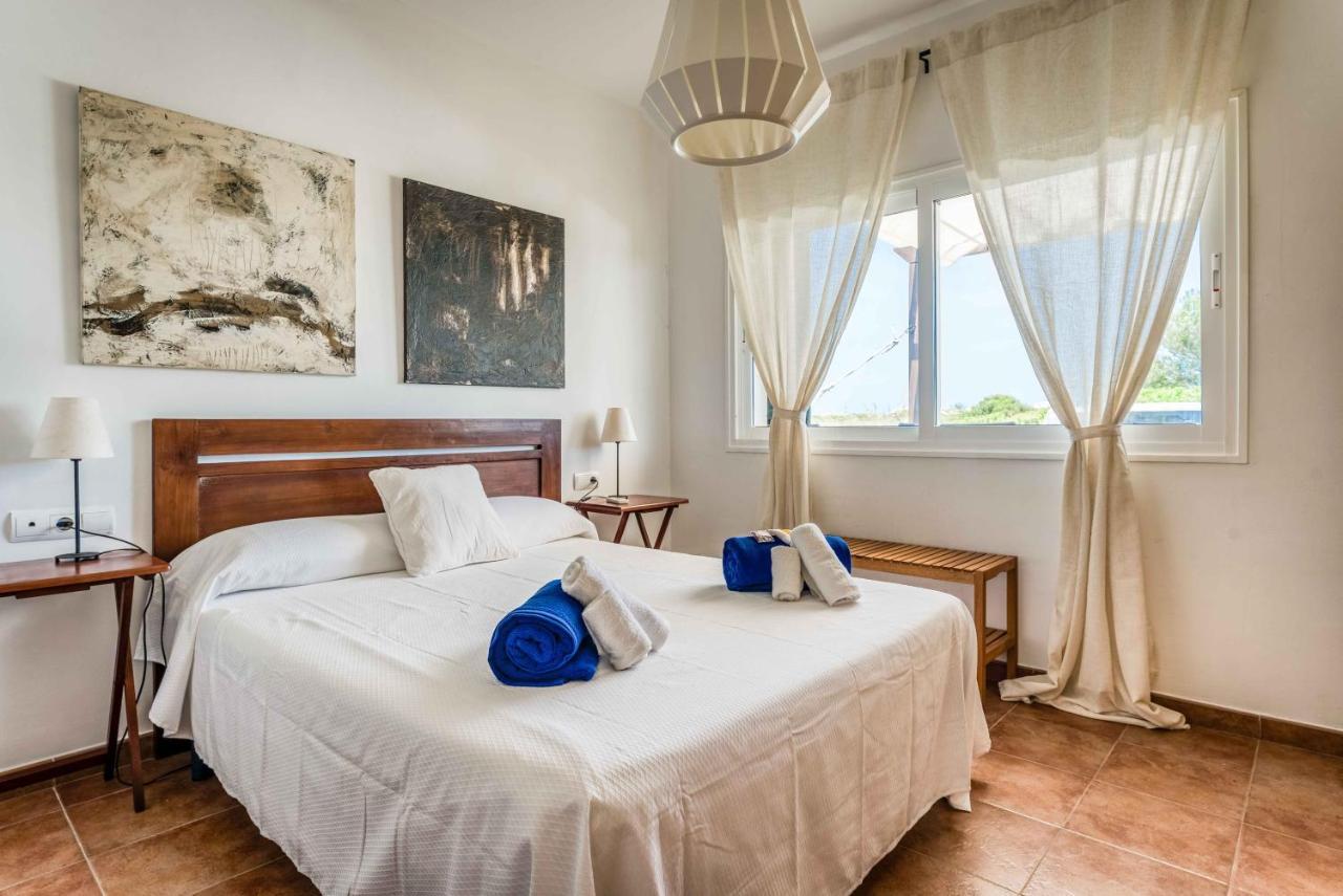 Villa Punta Grossa Es Mercadal Exterior photo